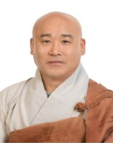 고운사 주지후보에서 사퇴한 지웅 스님.