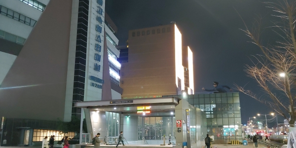 강남고속버스터미널과 신세계백화점